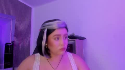 Snapshot of jeannewilliams_ chatting on May 19, 2026, 12:11 pm Jeanne Williams online show from May 19, 2026, 12:11 pm