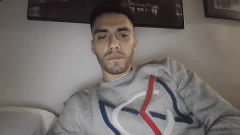 Snapshot of jeanpierbello7 chatting on December 9, 2024, 1:18 am jean pier bello Silva online show from December 9, 2024, 1:18 am