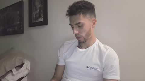 Snapshot of jeanpierbello7 chatting on December 15, 2024, 2:08 am jean pier bello Silva online show from December 15, 2024, 2:08 am