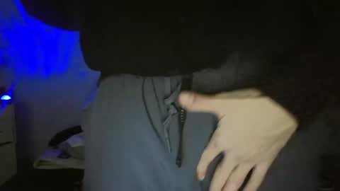 Snapshot of jeanpierbello7 chatting on January 22, 2025, 12:16 am jean pier bello Silva online show from January 22, 2025, 12:16 am