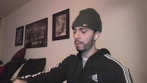 Snapshot of jeanpierbello7 chatting on February 25, 2025, 1:20 am jean pier bello Silva online show from February 25, 2025, 1:20 am