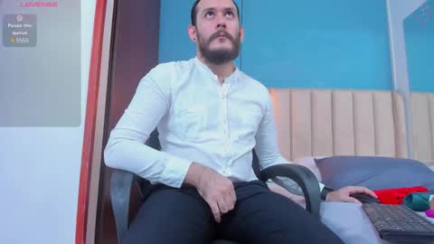 Snapshot of jeanpiere02 chatting on December 18, 2025, 5:35 am Jeanpiere online show from December 18, 2025, 5:35 am