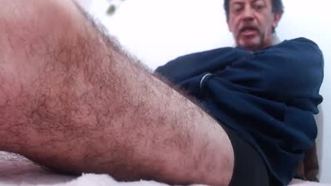 Snapshot of jeans_and_emma chatting on March 5, 2025, 6:01 am jeans_and_emma online show from March 5, 2025, 6:01 am