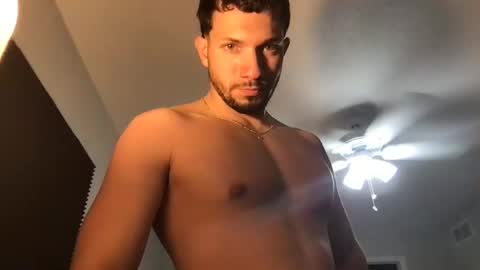 Snapshot of jeanwhitebianco chatting on November 18, 2025, 10:36 pm jeanwhitebianco online show from November 18, 2025, 10:36 pm