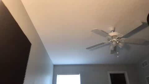 Snapshot of jeanwhitebianco chatting on November 26, 2025, 9:16 pm jeanwhitebianco online show from November 26, 2025, 9:16 pm