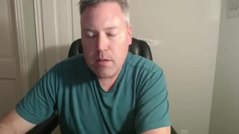 JE online show from September 18, 2025, 2:13 am