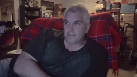 dadbody71 online show from February 8, 2026, 2:04 am