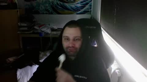 Snapshot of jeetzys chatting on March 17, 2026, 2:42 pm you may know me lol online show from March 17, 2026, 2:42 pm