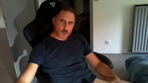 Jrme online show from August 3, 2026, 10:32 am