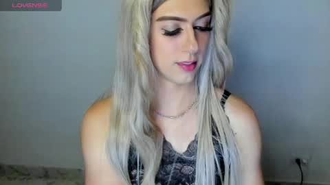  ashley   online show from May 15, 2026, 3:35 am