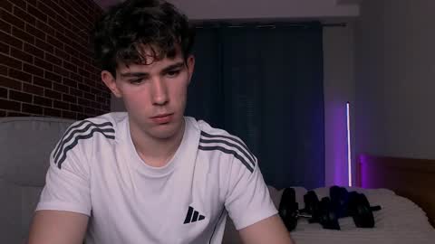 jeff_rey_ online show from April 7, 2026, 6:52 pm