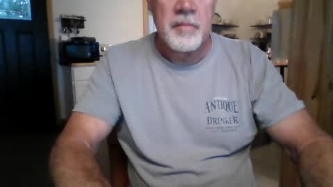 jeffbate online show from June 18, 2026, 11:31 pm