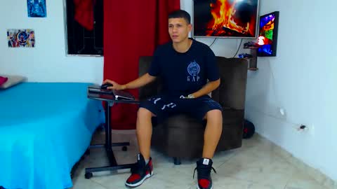 jeffer21_hot online show from March 12, 2026, 5:24 am