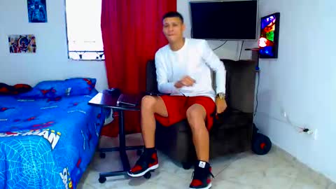 Snapshot of jeffer21_hot chatting on May 13, 2026, 11:07 am jeffer21_hot online show from May 13, 2026, 11:07 am