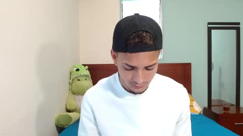 Snapshot of jeffstyle18 chatting on October 17, 2025, 6:54 pm Jeff online show from October 17, 2025, 6:54 pm