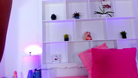 Snapshot of jehnmorris chatting on March 11, 2025, 7:03 pm Jehn online show from March 11, 2025, 7:03 pm