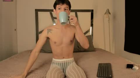 jei_7m online show from February 4, 2026, 10:21 am