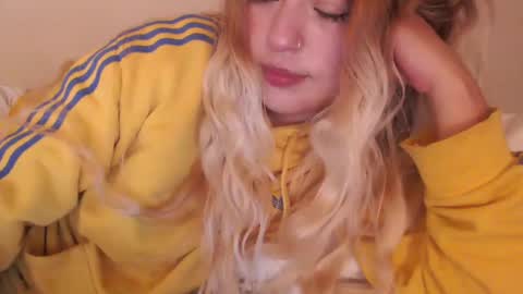 Snapshot of jei_sexysweet chatting on January 24, 2025, 5:21 am jei online show from January 24, 2025, 5:21 am