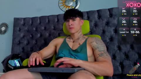 Snapshot of jeins_carter chatting on December 3, 2024, 4:50 pm JC online show from December 3, 2024, 4:50 pm