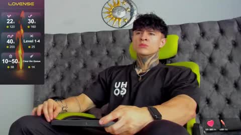 Snapshot of jeins_carter chatting on January 3, 2025, 1:47 pm JC online show from January 3, 2025, 1:47 pm