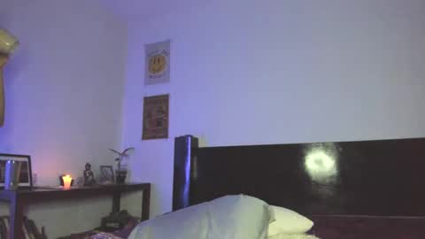 Snapshot of jeinsssgreys chatting on February 8, 2025, 1:22 am Greys online show from February 8, 2025, 1:22 am