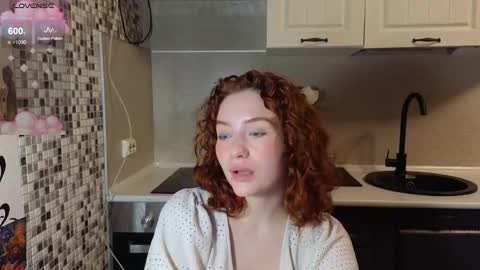 Snapshot of jelly_cherry chatting on October 24, 2025, 10:06 pm Emily online show from October 24, 2025, 10:06 pm