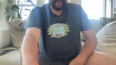 Snapshot of jellyfishfun chatting on June 15, 2026, 10:12 pm Guy Jones online show from June 15, 2026, 10:12 pm