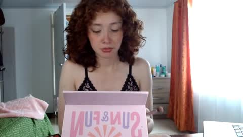 jellyrose online show from April 1, 2026, 7:44 pm