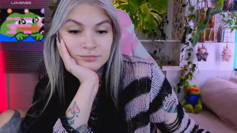 Jelya online show from October 10, 2025, 4:28 pm