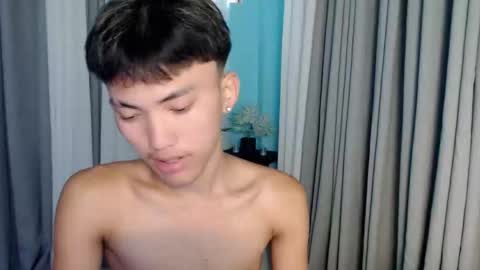 jemart_urnaughtboy online show from April 22, 2026, 9:55 am