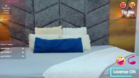Snapshot of jenacooper__ chatting on May 12, 2026, 2:52 am Jena online show from May 12, 2026, 2:52 am