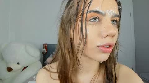 Dolly online show from January 26, 2025, 7:31 pm