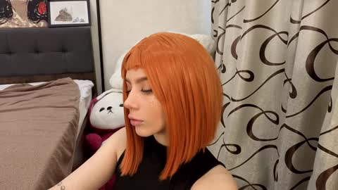 Dolly online show from September 12, 2025, 1:44 pm