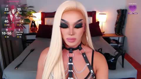Queen Jenifer online show from July 2, 2026, 12:21 am