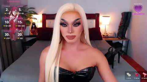 Queen Jenifer online show from July 5, 2026, 1:01 am