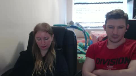 JenisAndPeter online show from September 26, 2025, 7:56 am