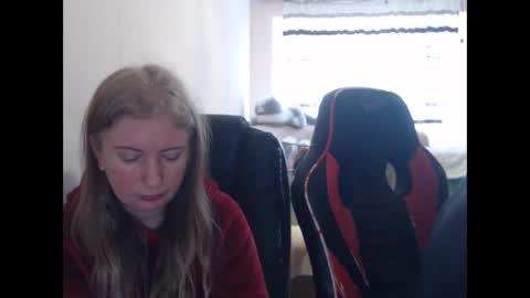 JenisAndPeter online show from February 23, 2026, 8:01 am