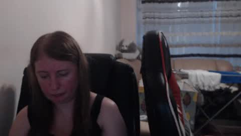 Snapshot of jenisandpeter chatting on July 21, 2026, 5:48 pm JenisAndPeter online show from July 21, 2026, 5:48 pm
