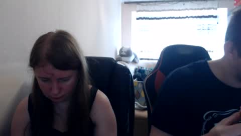 Snapshot of jenisandpeter chatting on July 23, 2026, 6:00 am JenisAndPeter online show from July 23, 2026, 6:00 am