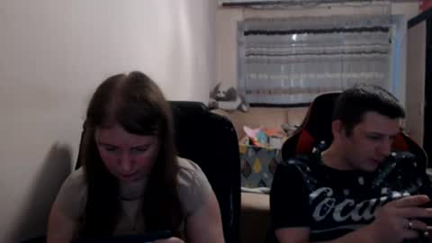 Snapshot of jenisandpeter chatting on July 23, 2026, 6:06 pm JenisAndPeter online show from July 23, 2026, 6:06 pm