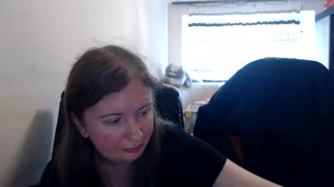 Snapshot of jenisandpeter chatting on July 28, 2026, 4:39 pm JenisAndPeter online show from July 28, 2026, 4:39 pm