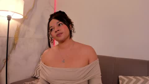 Jenn online show from May 18, 2026, 5:52 pm