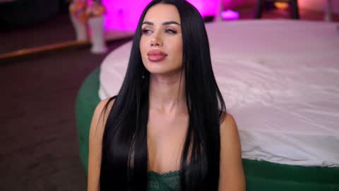 Snapshot of jenna_day chatting on February 7, 2025, 12:17 pm jenna_day online show from February 7, 2025, 12:17 pm