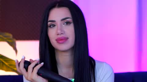 Snapshot of jenna_day chatting on November 19, 2025, 5:18 am jenna_day online show from November 19, 2025, 5:18 am