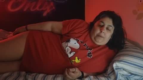 Snapshot of jennabrady chatting on May 17, 2026, 10:28 pm Dragon Queen. Be my Dragon -- and online show from May 17, 2026, 10:28 pm