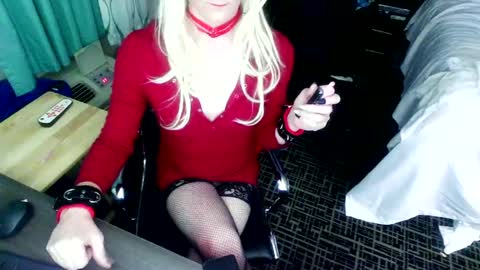 Jenna Cross online show from January 21, 2025, 12:57 am