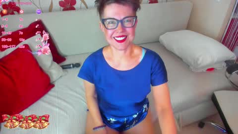 Snapshot of jennalison chatting on December 14, 2024, 9:29 am Jenn online show from December 14, 2024, 9:29 am