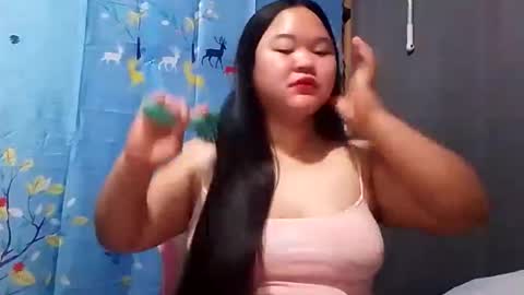 jennalyn_19 online show from February 25, 2026, 8:51 pm