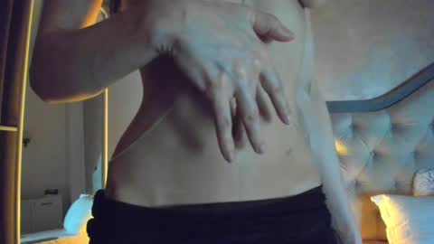 Snapshot of jennamyers chatting on February 24, 2025, 11:30 pm JennaMyers online show from February 24, 2025, 11:30 pm