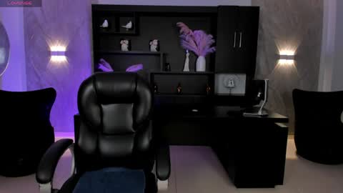 Snapshot of jennaolson chatting on May 31, 2026, 8:21 am Jenna Olson online show from May 31, 2026, 8:21 am